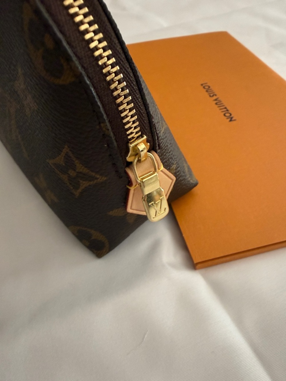 Louis Vuitton Monogram Canvas Brown and Gold Cosmetic Pouch - Picture 6 of 12